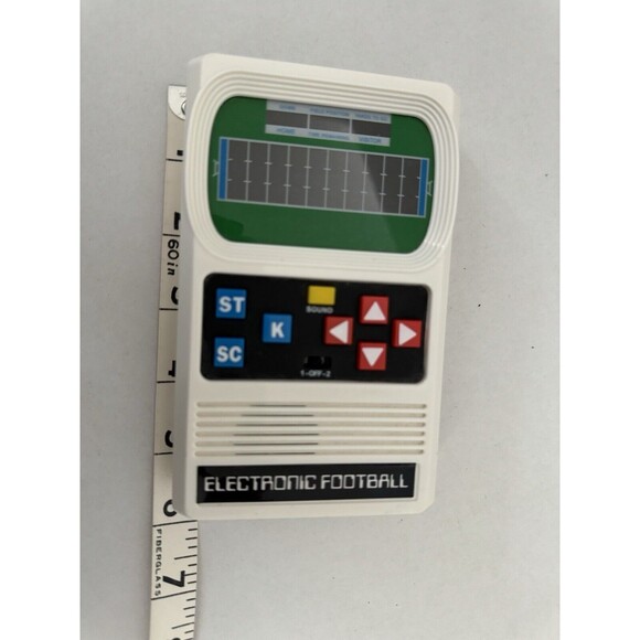 2002 Retro Mattel Classic Football Handheld Game Works Clean Rare Find - Picture 5 of 5